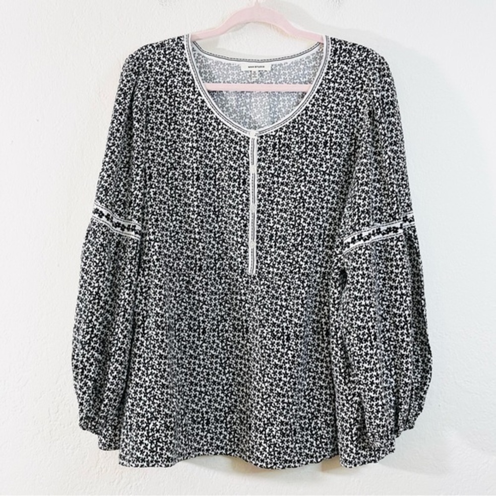 Max Studio Plus Size 1X Blouse Black/White Floral Long Sleeve Button Detail